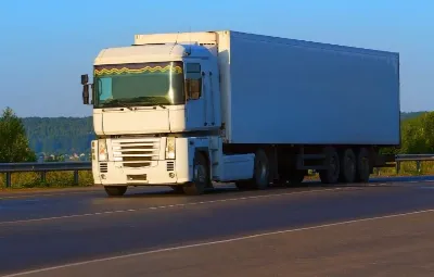 Adana ile Sandıklı Arası Öğrenci Eşyası Taşıma